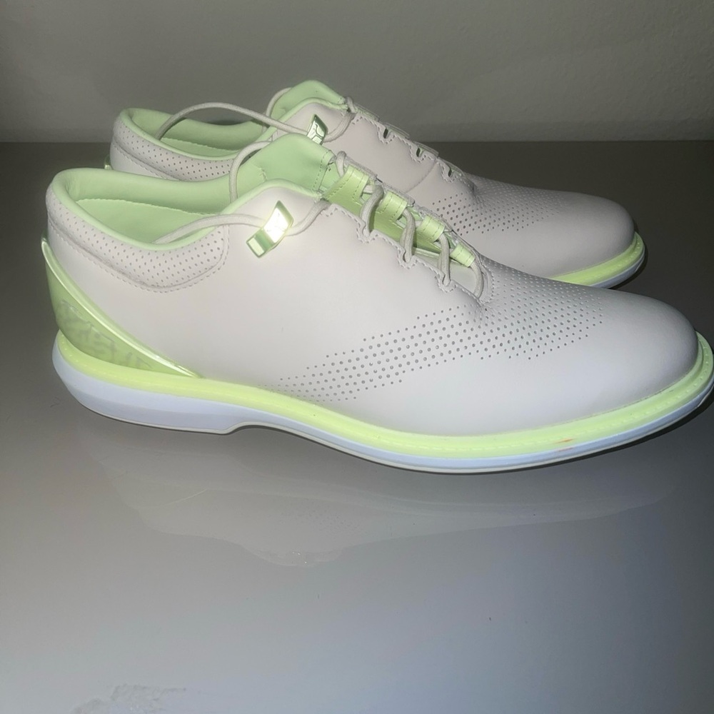 Jordan Golf Shoes View 3